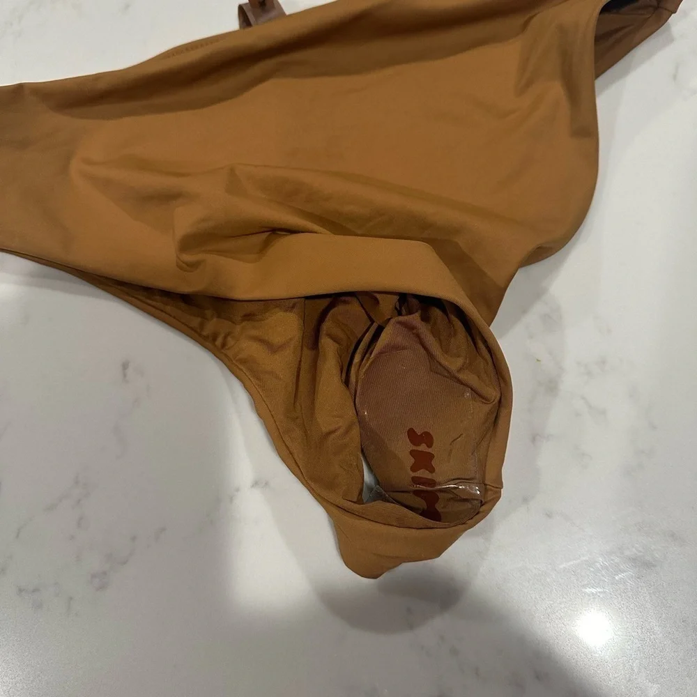 SKIMS SIGNATURE SWIM MID COVERAGE BOTTOMS SIZE XL